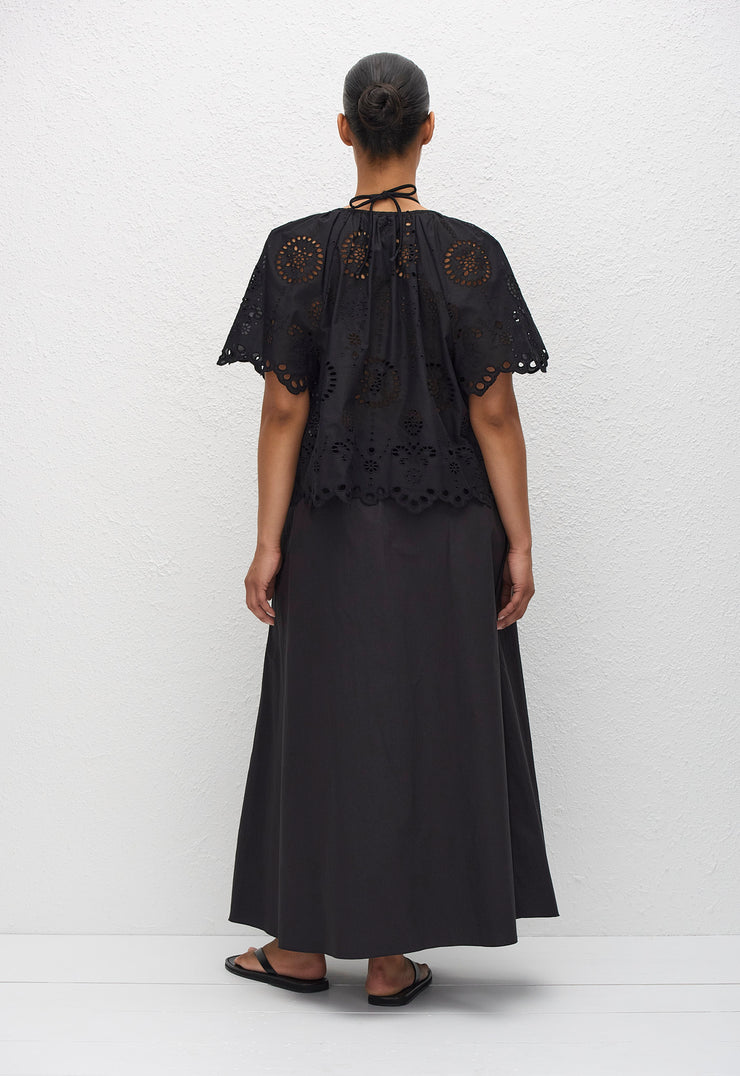 Broderie Blouse - Black - Matteau