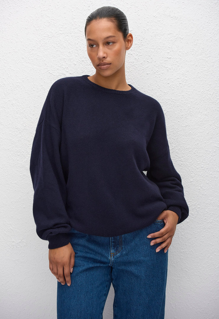 Cashmere Crew Sweater - Navy - Matteau