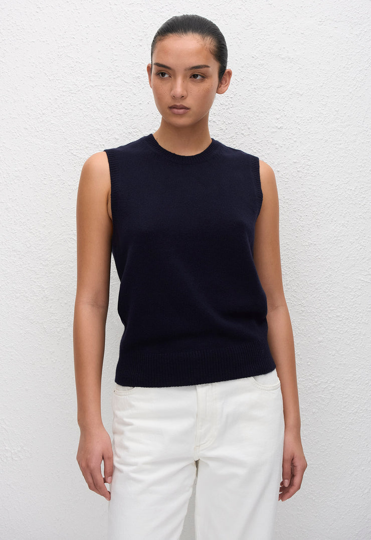 Cashmere Crew Vest - Navy - Matteau