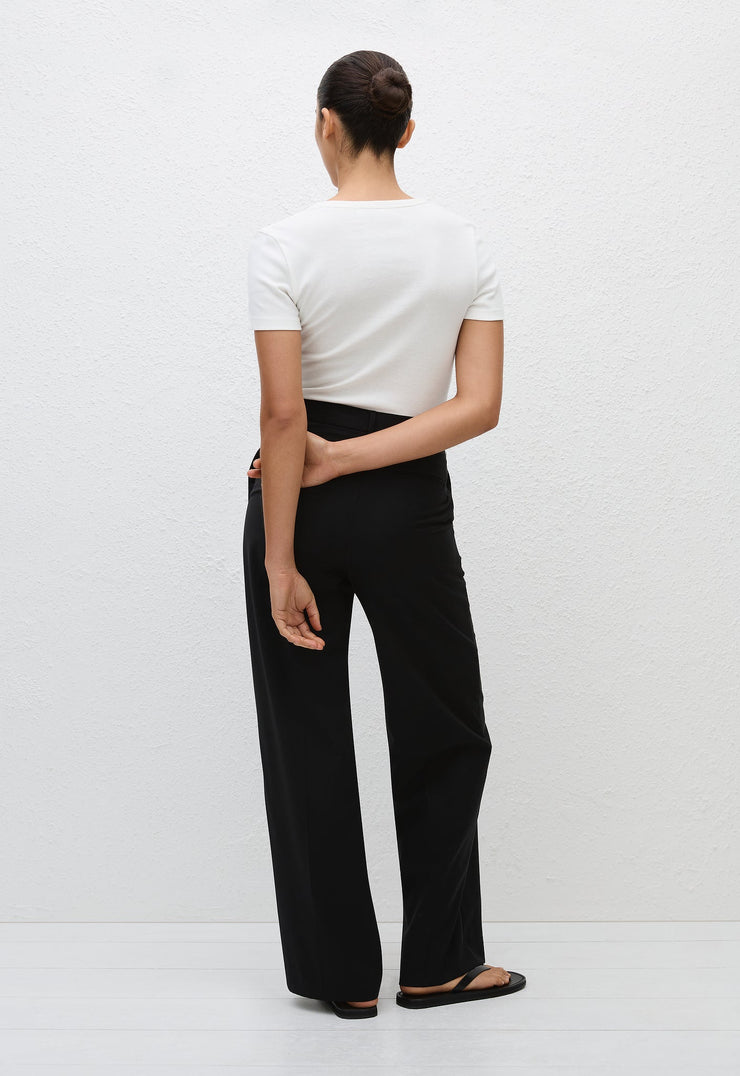 Relaxed Tailored Trouser - Black - Matteau