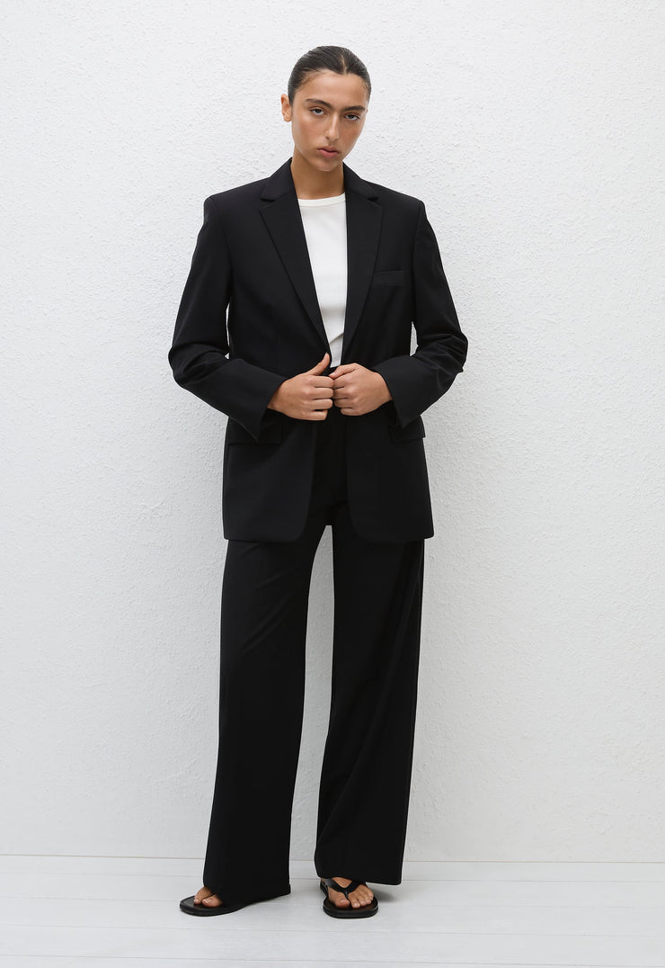Relaxed Tailored Blazer - Black - Matteau
