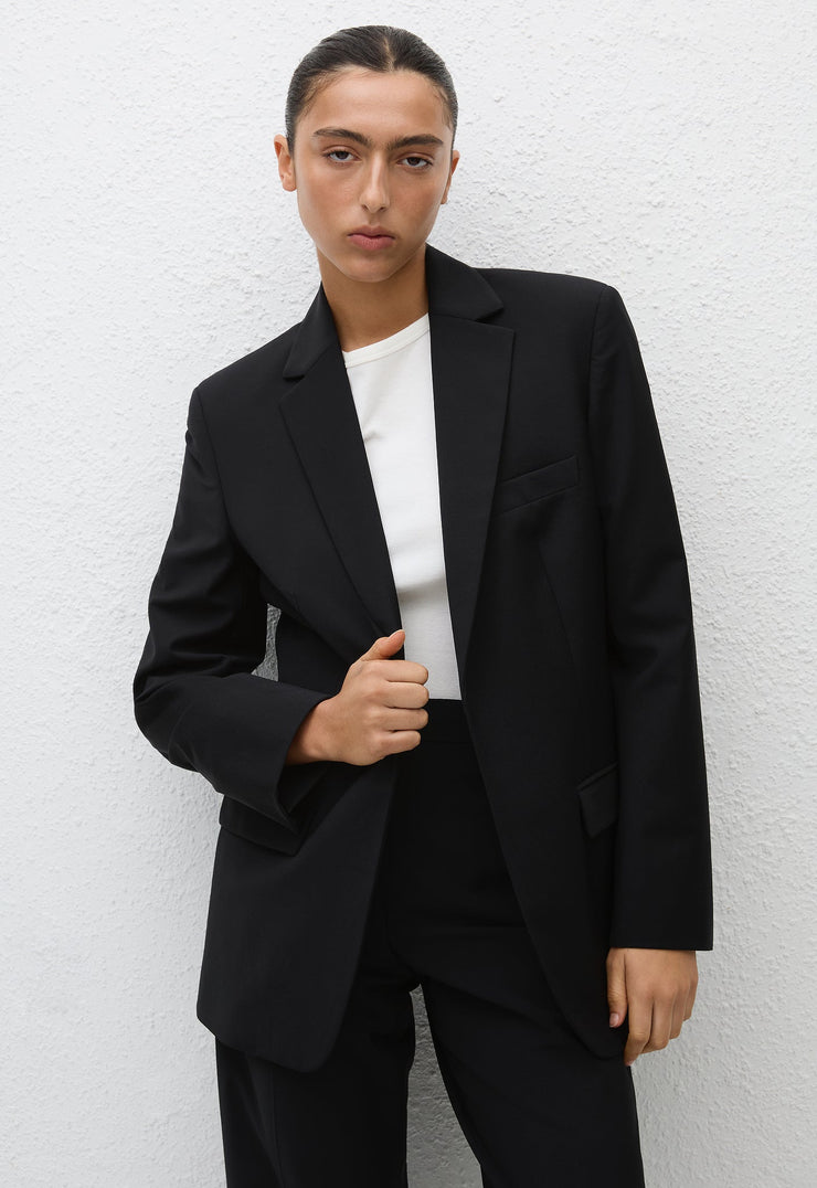 Relaxed Tailored Blazer - Black - Matteau