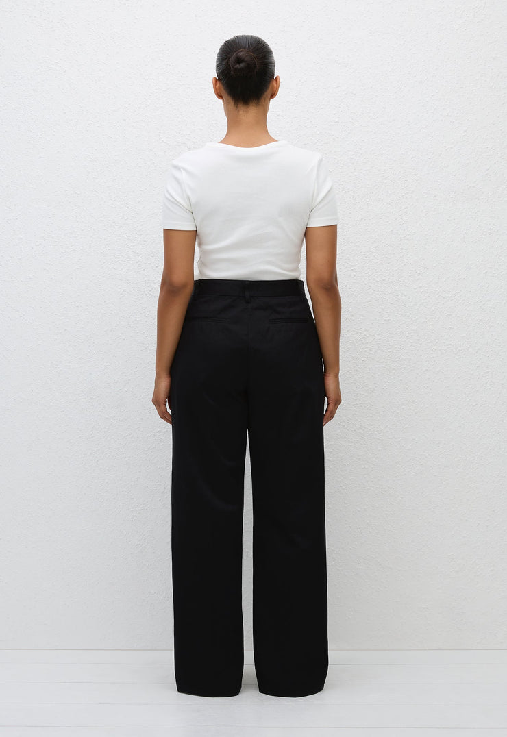 Straight Twill Trouser - Black - Matteau