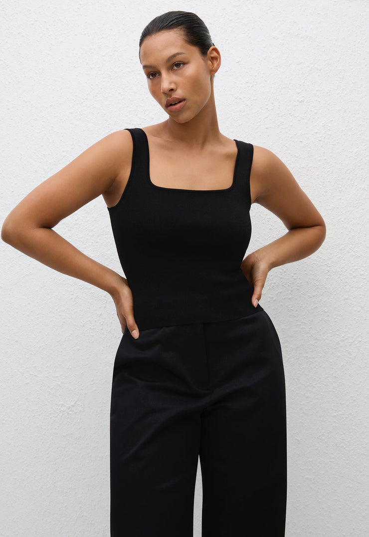 Classic Nineties Tank - Black - Matteau