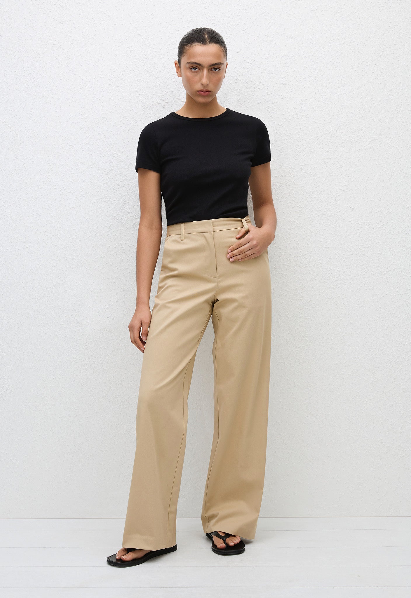 Straight Twill Trouser - Sand - Matteau
