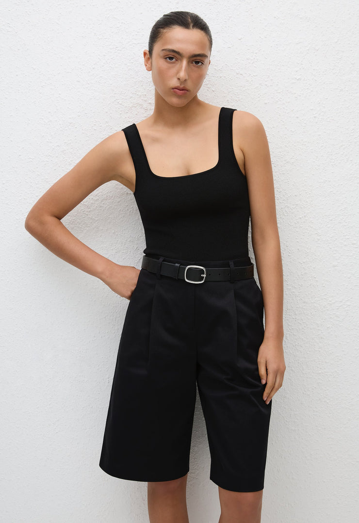 Long Chino Short - Black - Matteau