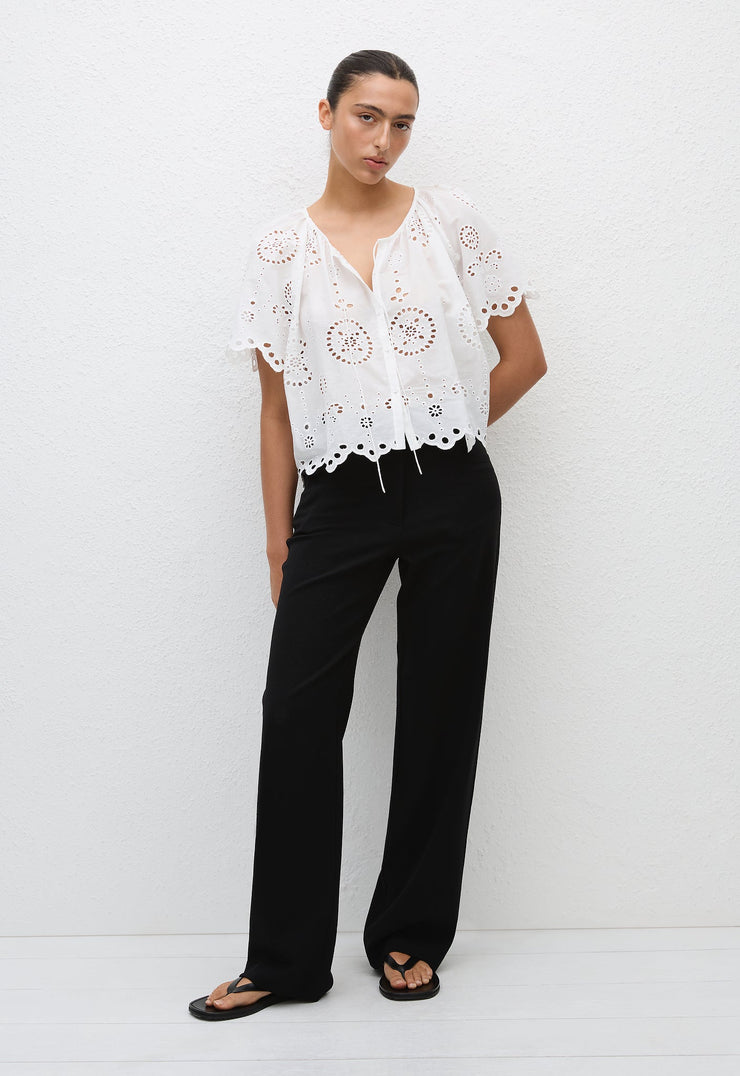 Broderie Blouse - White - Matteau