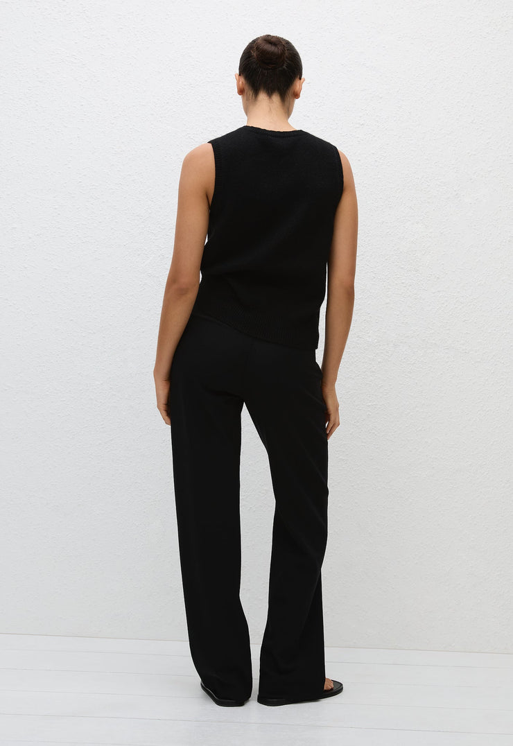 Cashmere Crew Vest - Black - Matteau