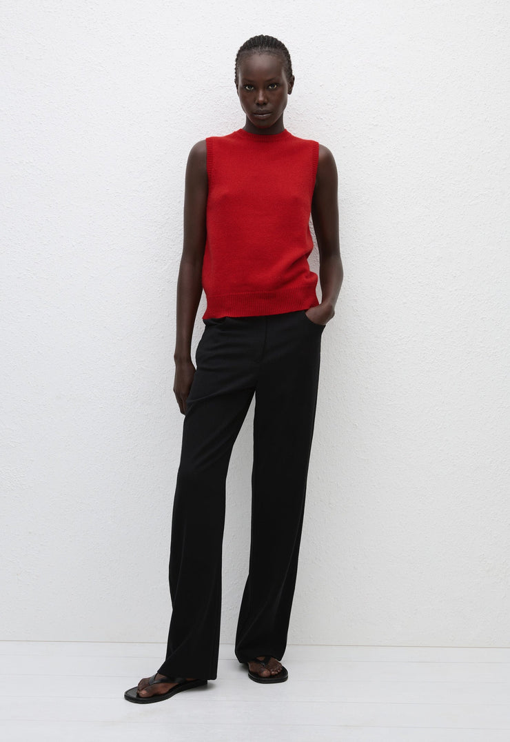 Cashmere Crew Vest - Crimson - Matteau