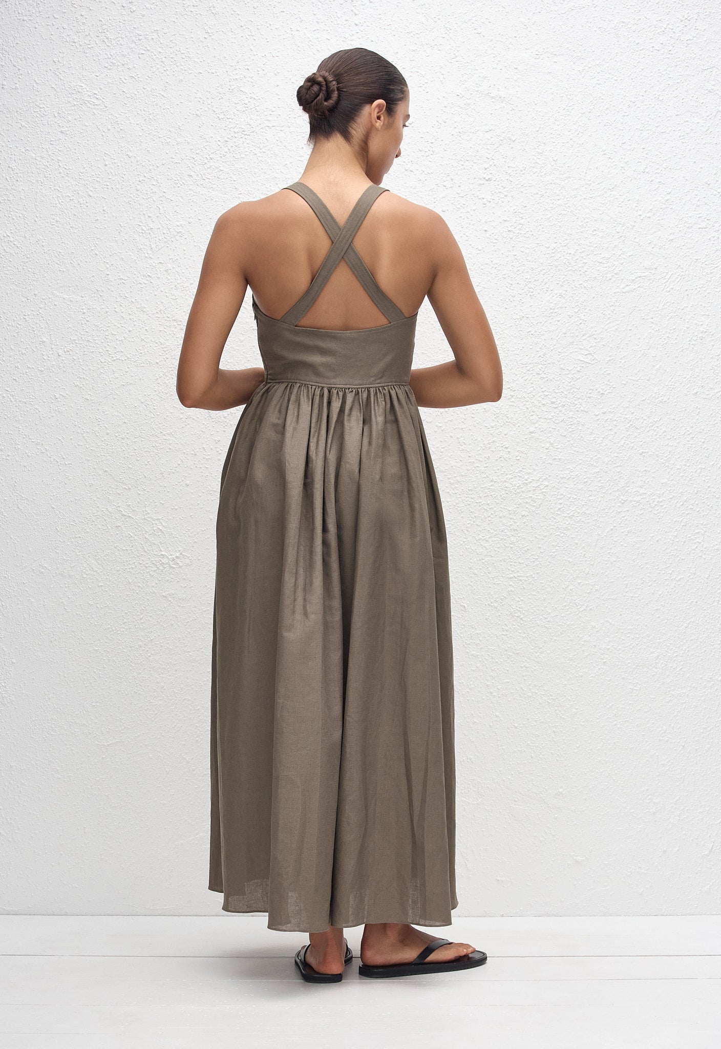 Crossback Linen Dress - Myrtle - Matteau
