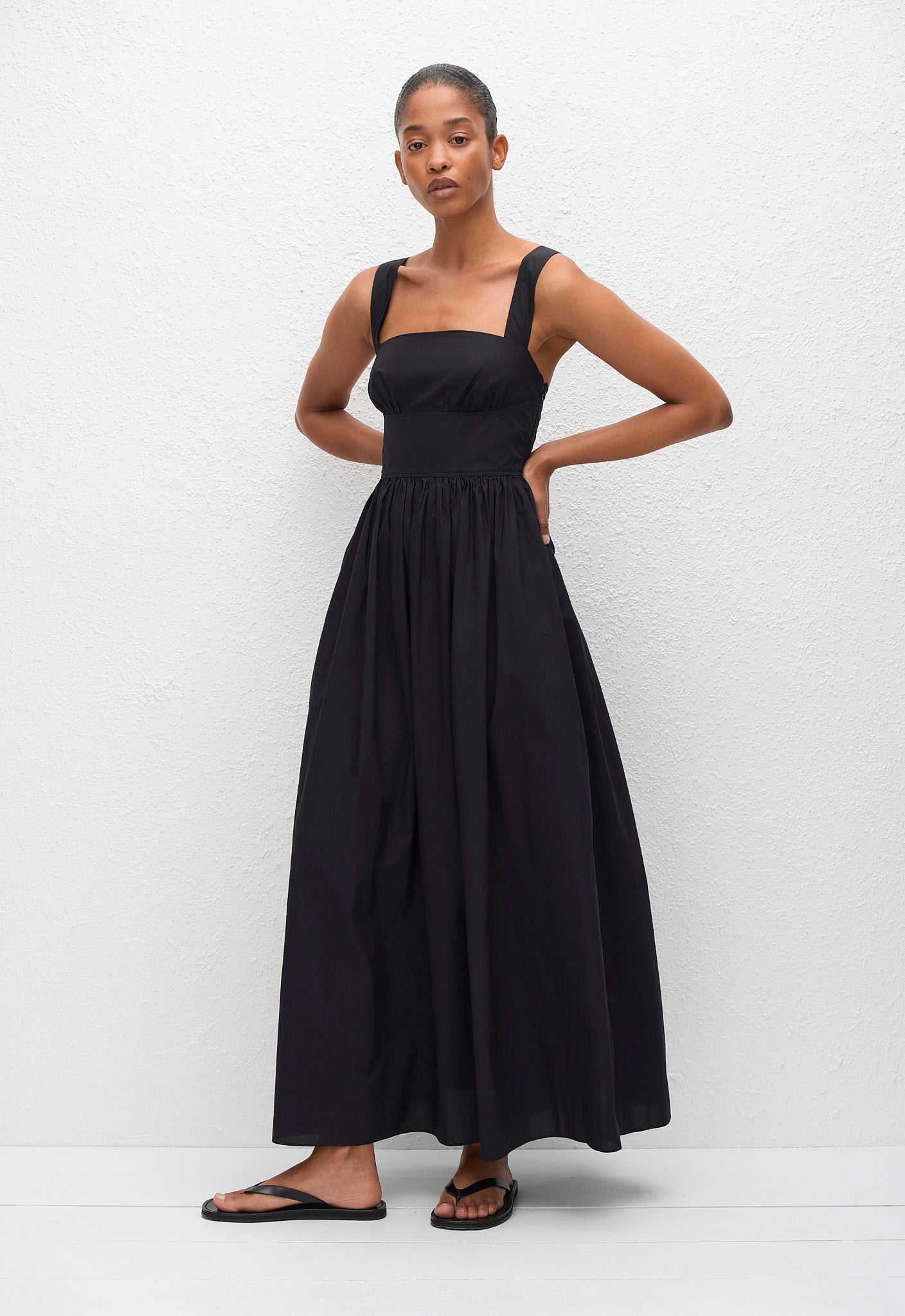 Crossback Midi Dress - Black - Matteau