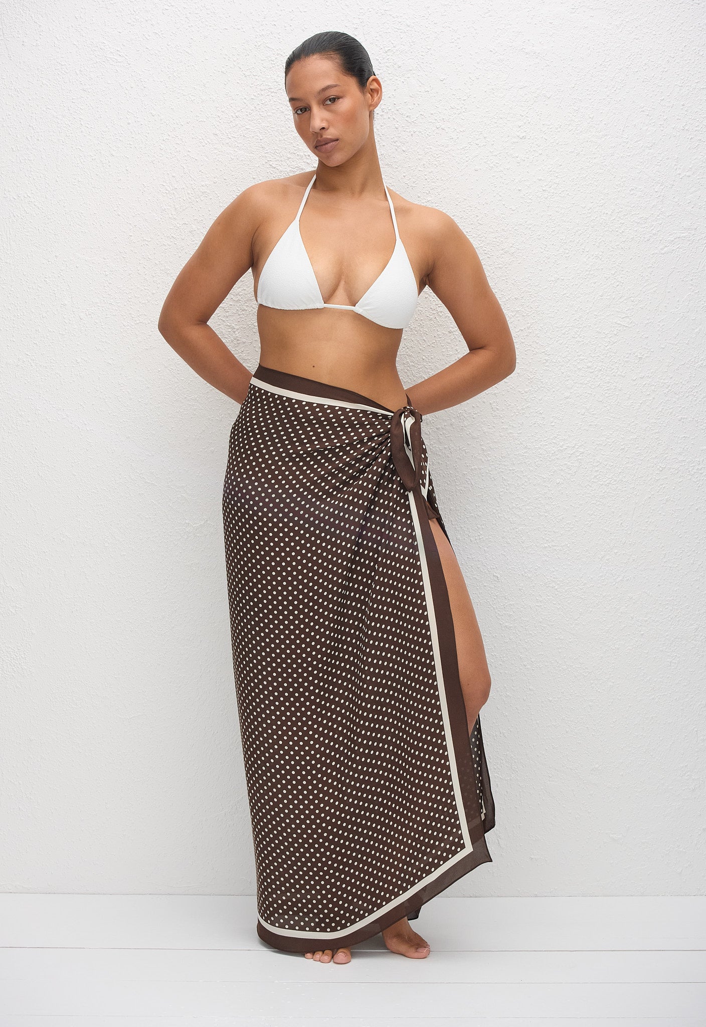 Silk Sarong - Polka Dot (Chocolate) - Matteau