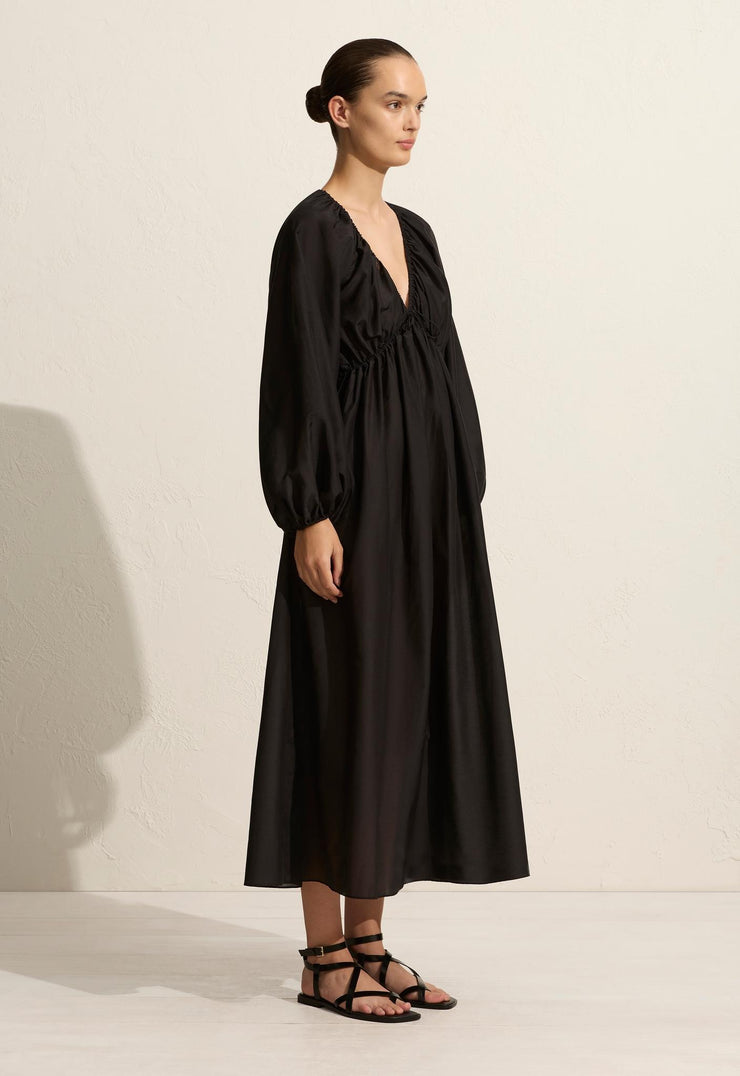 V-Neck Tie Dress - Black - Matteau