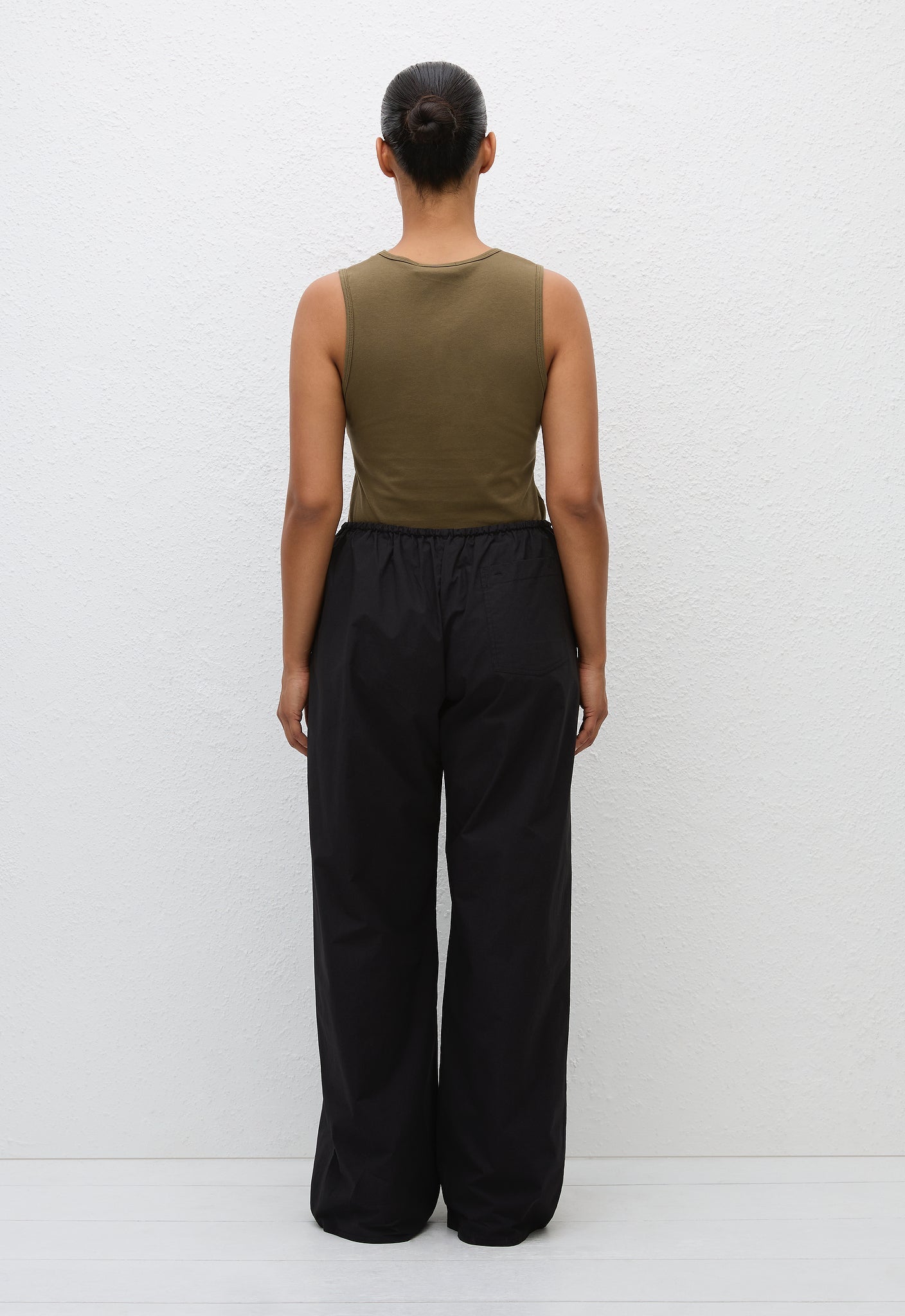 Deep U Tank - Olive - Matteau