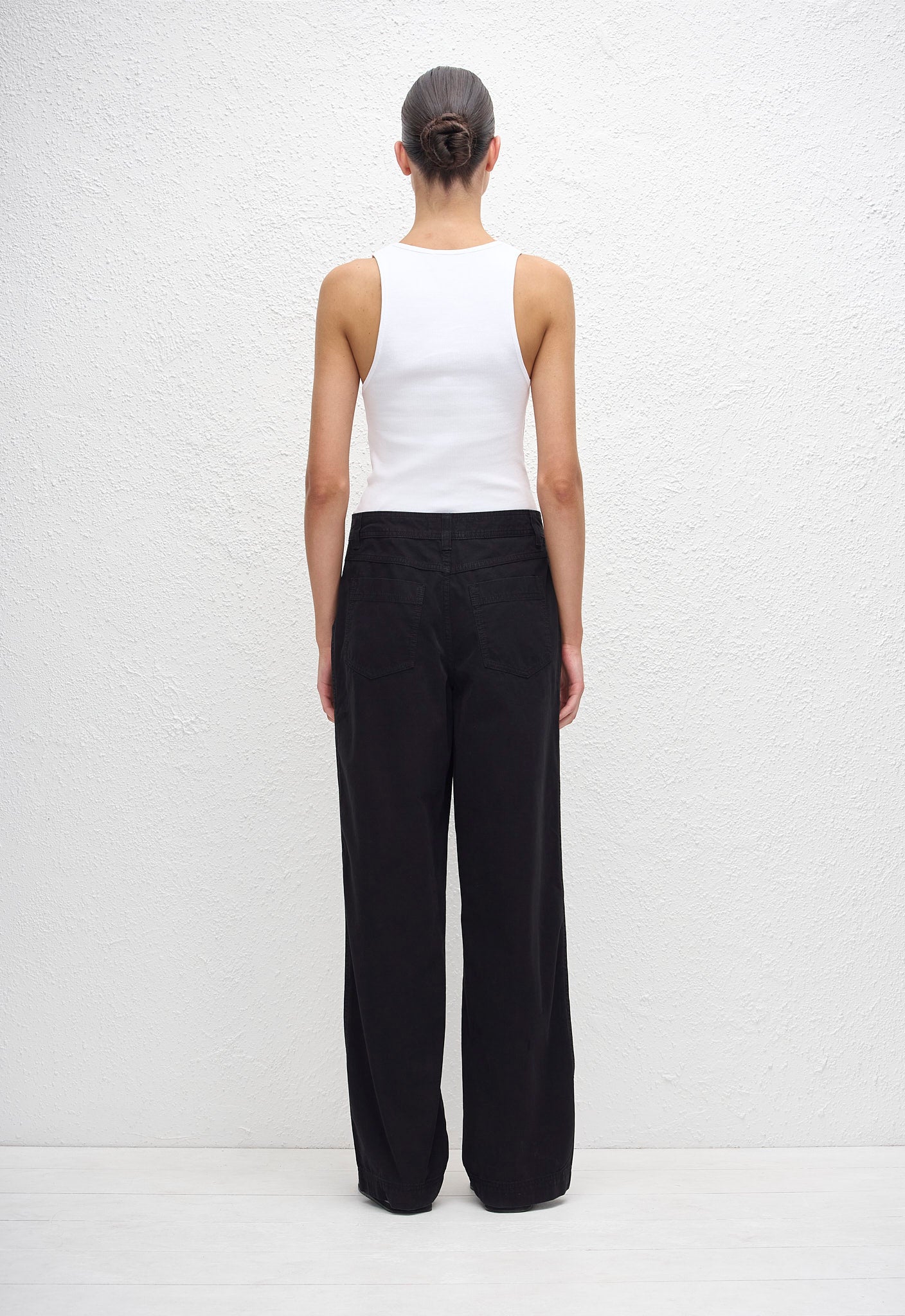 Straight Leg Cargo Pant - Black - Matteau
