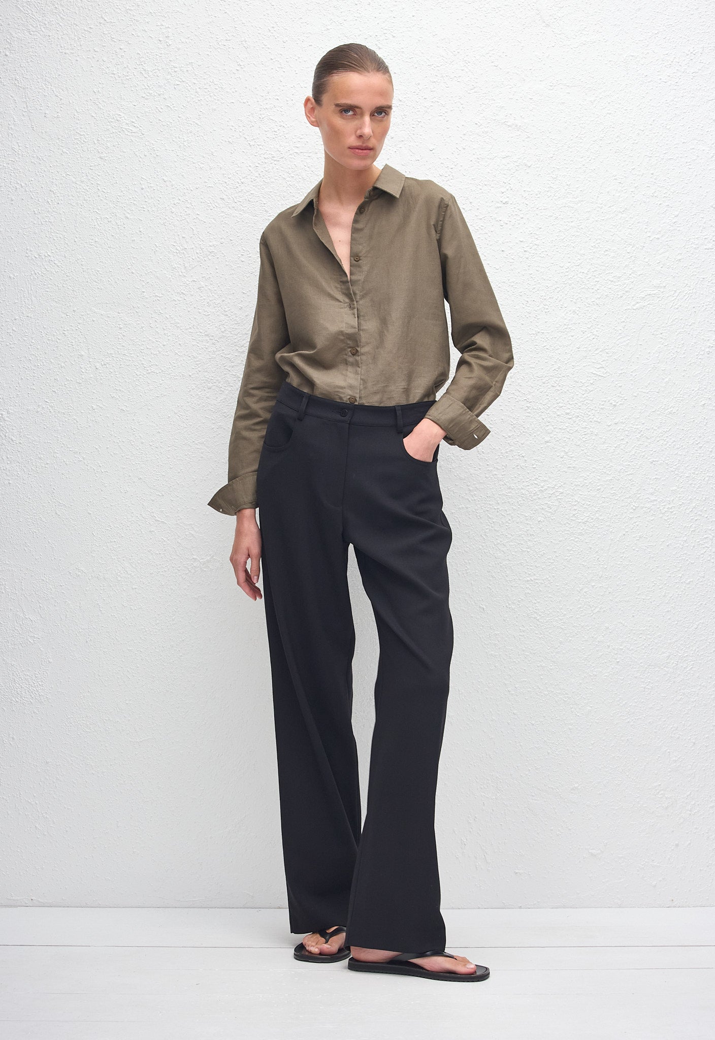 Straight Linen Shirt - Myrtle - Matteau