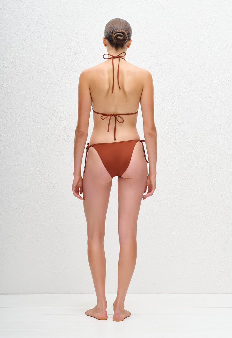 String Triangle Top - Garnet - Matteau