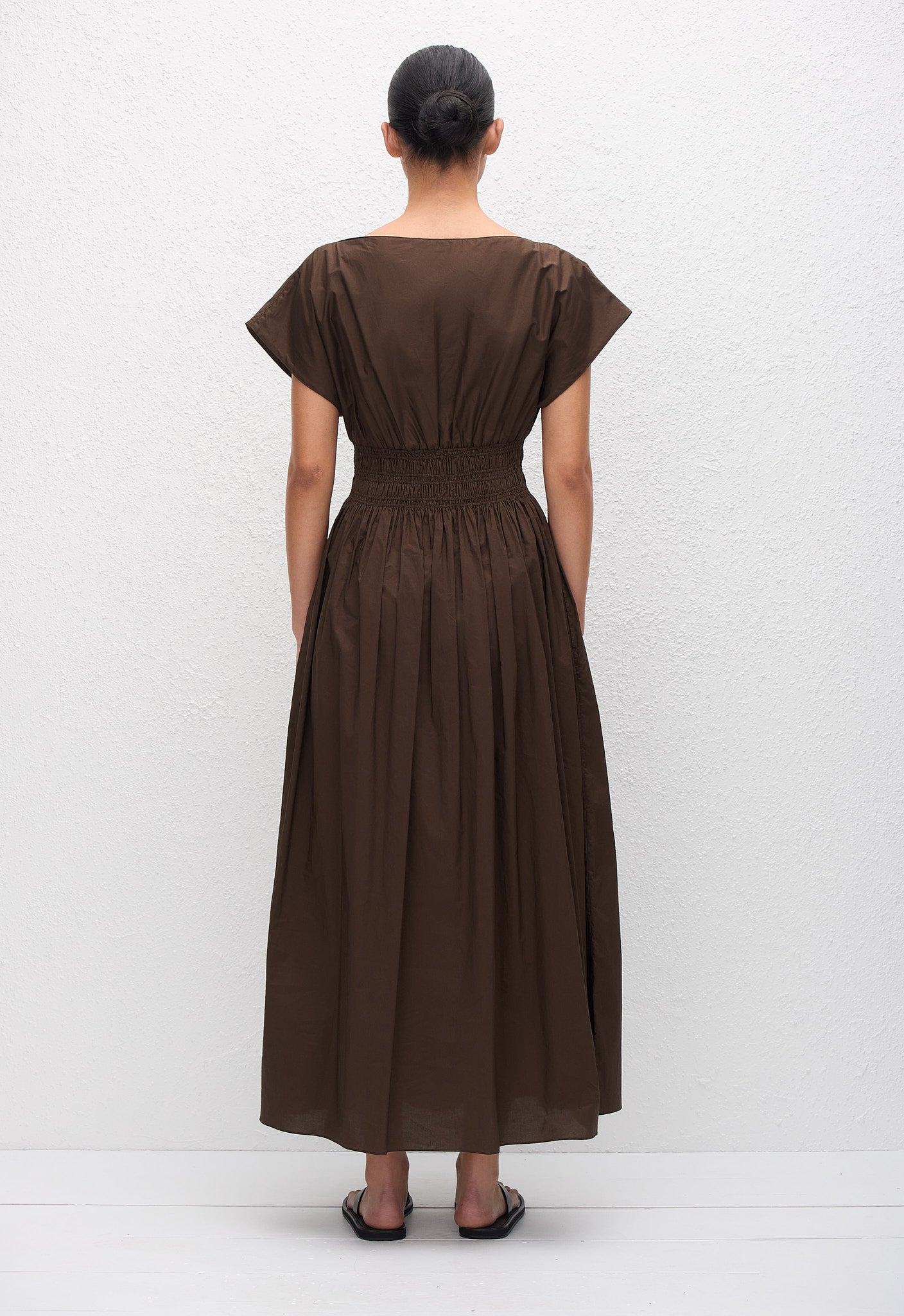 Shirred Waist Midi Dress - Chocolate - Matteau