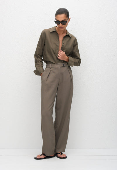 Tailored Pleat Trouser - Myrtle - Matteau